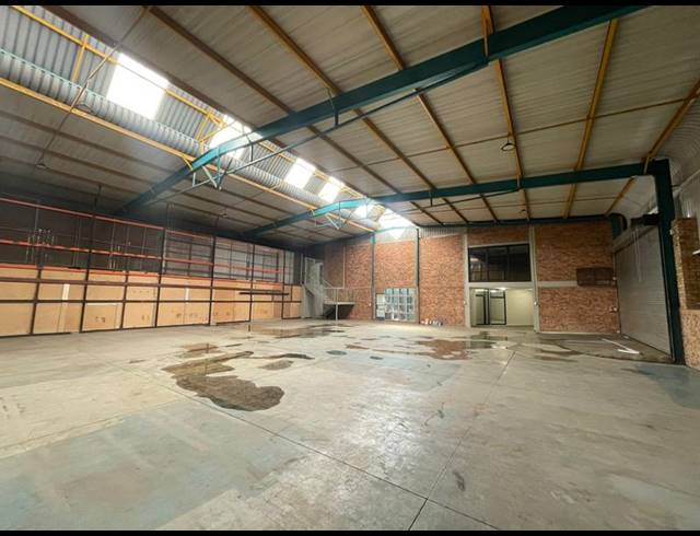INDUSTRIAL PROPERTY TO RENT IN ROOIHUISKRAAL